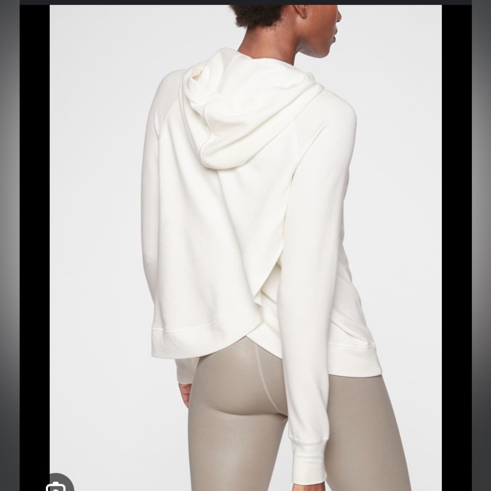 Women’s Athleta Criss Cross back hoodie sweatshirt